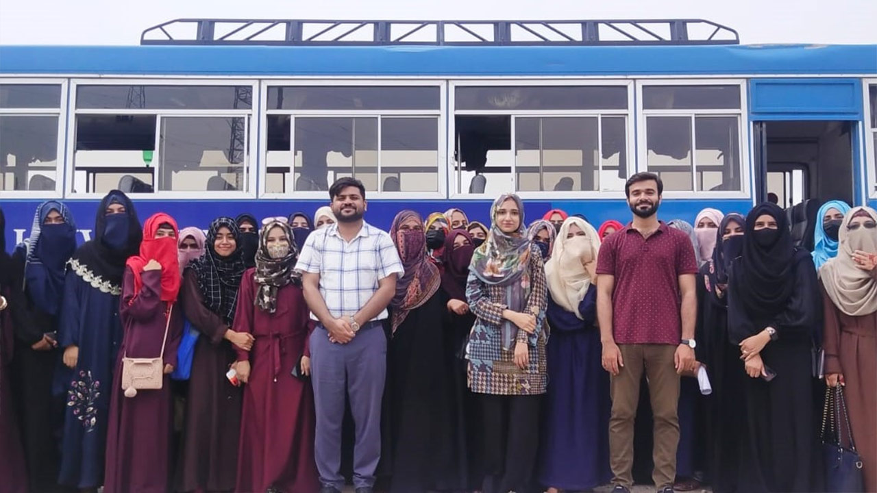 A diverse group of students on campus, symbolizing the opportunities at University of Mianwali Admissions.