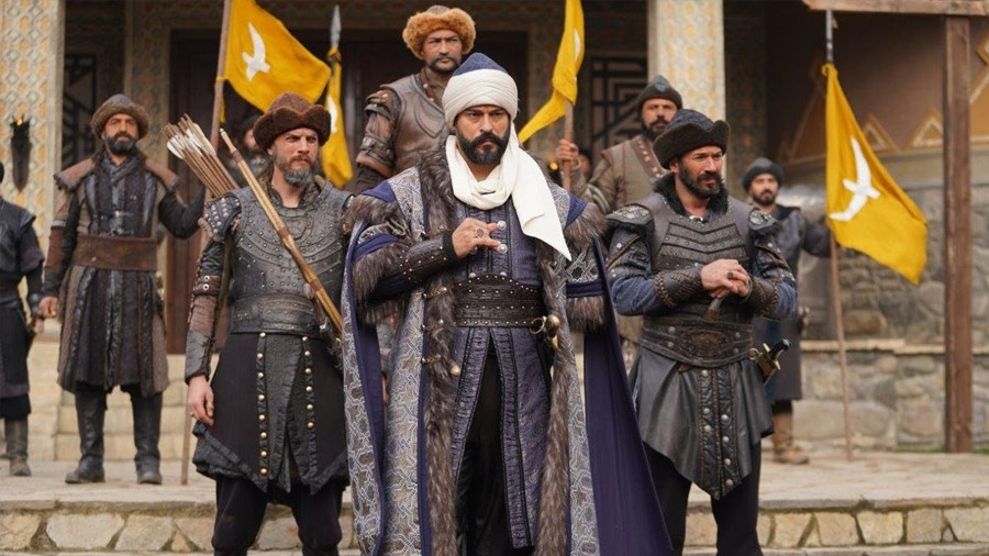 Witness the captivating series of Kuruluş Osman unfold in Episode 152 of Season 5! Witness Osman Bey's strategic moves, brewing tensions within the palace, and a shocking encounter. Learn how to watch the episode with Urdu subtitles!
