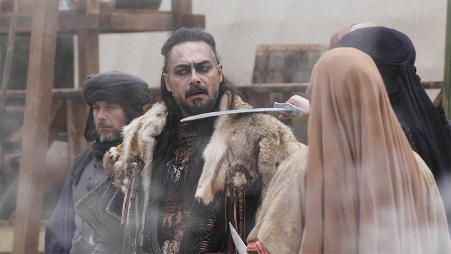 The fate of the Zengi State hangs in the balance in Sultan Salahuddin Ayyubi Episode 18! Witness the chaos following Sultan Nureddin's disappearance and Saladin's desperate search. Watch the episode with English subtitles on NiaziPlay!