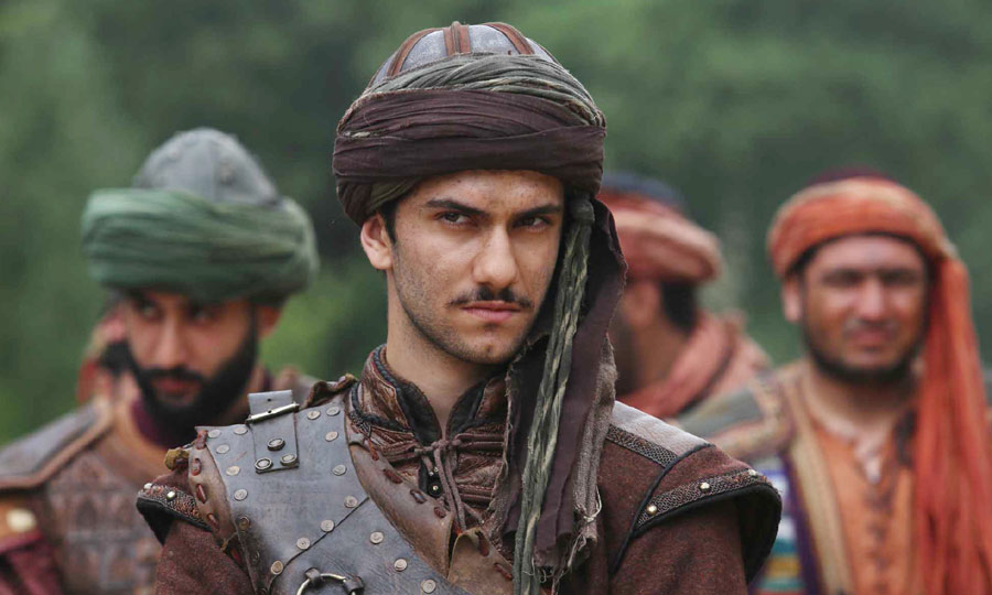 Brace yourself for a heart-pounding episode of Mehmed Fatihli Sultanı (Season 1, Episode 14 with English subtitles)! Witness Sultan Mehmed's unwavering determination as he leads the Ottoman army in a final assault on Dimitria Castle. Meanwhile, a cunning plan unfolds in Constantinople, and a power struggle emerges within the Hurufis. Unravel the drama on NiaziPlay!