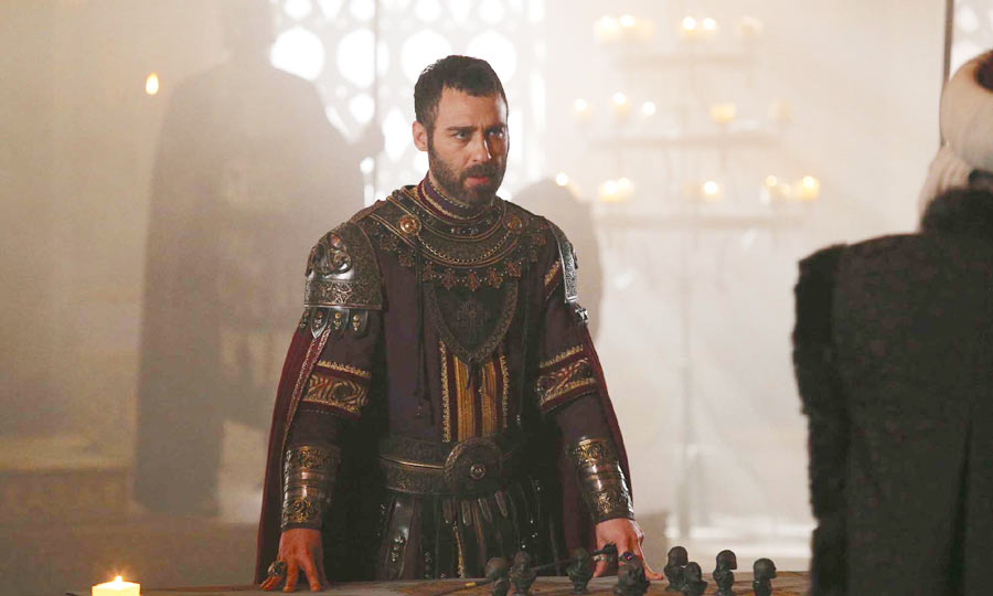 Witness the Ottomans and Byzantines locked in a deadly game of cat and mouse in Mehmed Fatihli Sultanı (Season 1, Episode 15 with English subtitles)! Mehmed hatches a shocking plot, while Konstantinos scrambles to defend Constantinople with a desperate gamble. Unravel the unfolding drama on NiaziPlay!