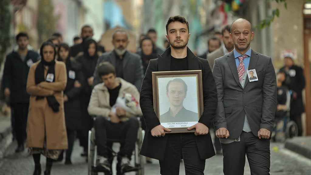 Explore Çukur Episode 106 with Urdu subtitles. Witness the Koçovali family's struggle with grief, vengeance, and unexpected twists.