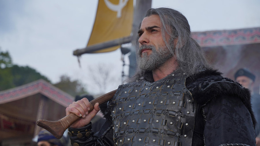Watch Kurulus Osman Season 6 Episode 191 English Subtitles as Osman Bey reignites the fire of conquest, reunites with Turgut Gazi, and prepares to face Kuçar's vengeful plans. Stream full episode with English Subtitles only on NiaziPlay.
