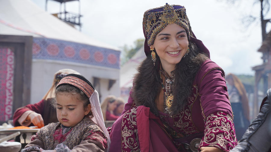 Watch Kurulus Osman Season 6 Episode 191 English Subtitles as Osman Bey reignites the fire of conquest, reunites with Turgut Gazi, and prepares to face Kuçar's vengeful plans. Stream full episode with English Subtitles only on NiaziPlay.