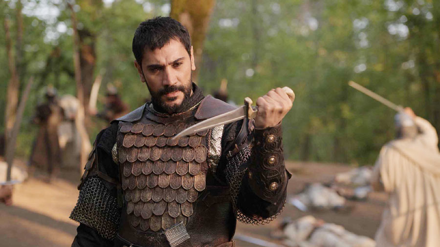 Watch Sultan Salahuddin Ayyubi Season 2 Episode 56 English Subtitles on NiaziPlay as Saladin secures Kerak but faces betrayal, rebellion, and political chaos within the Islamic world. Bolum 56 is a turning point in SEASON 2. Stream now in HD.