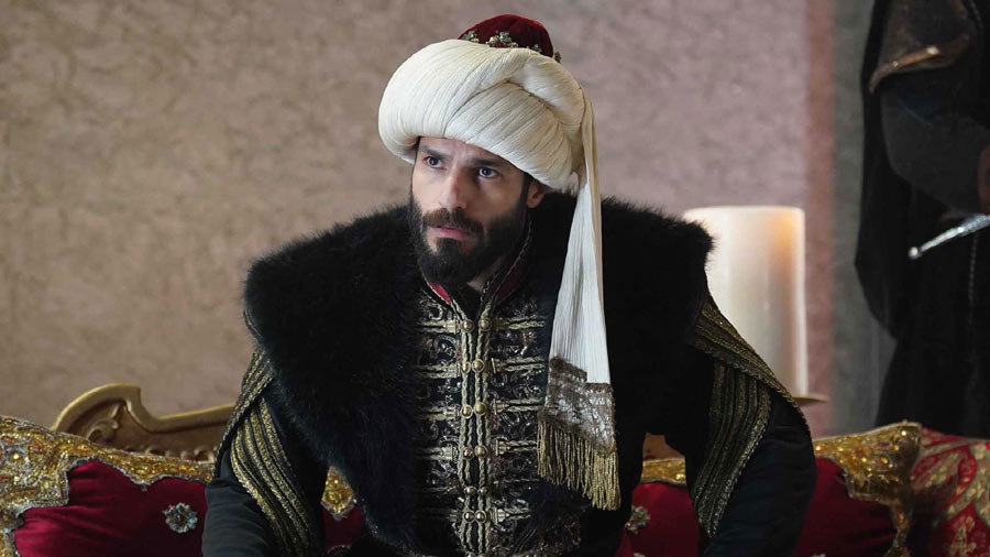 Watch Mehmed Fetihler Sultani Season 2 Episode 48 Urdu Subtitles on NiaziPlay. As Zağanos sets a deadly trap and Vlad pledges allegiance to Mehmed, Bolum 48 takes SEASON 2 to a thrilling new height.