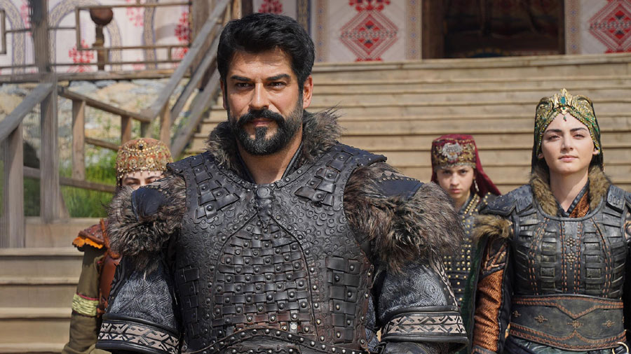 Watch Kurulus Osman Season 6 Episode 194 Urdu Subtitles on NiaziPlay. In this explosive Season Finale, Osman Bey takes his revenge on Claudius and Sofia while setting a new goal for Anatolia. Don’t miss Bolum 194 – the most powerful end to SEASON 6.